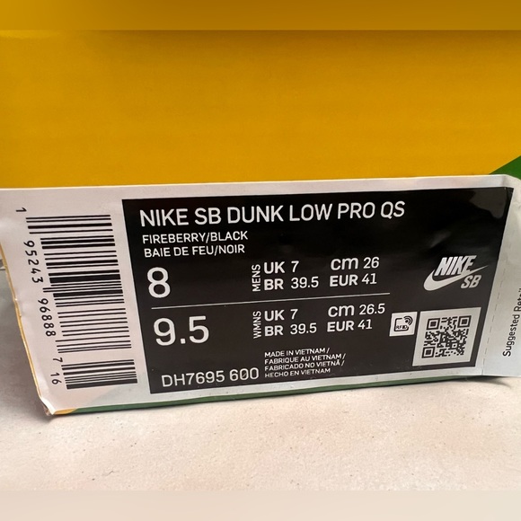 Dead stock Nike SB Dunk Low Parra Sz.8 main image 8